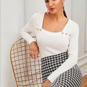 Solid Button detail Rib-knit sweater